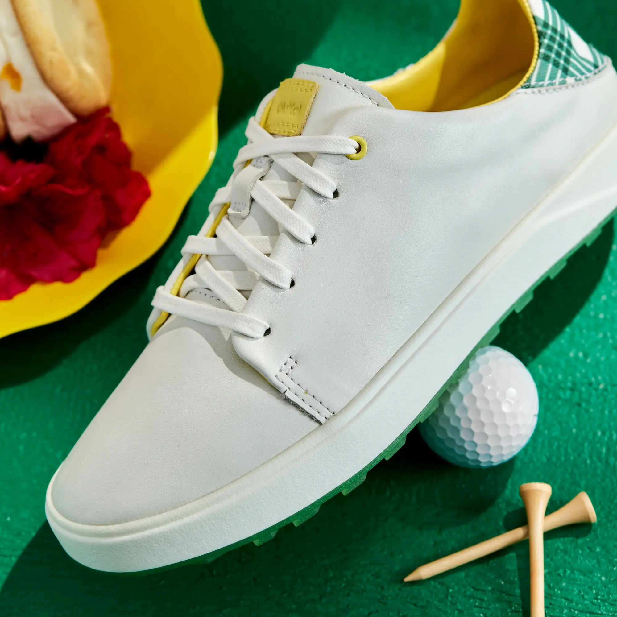 Wailea - Bright White / Medium Green<br> C OluKai - Image 4
