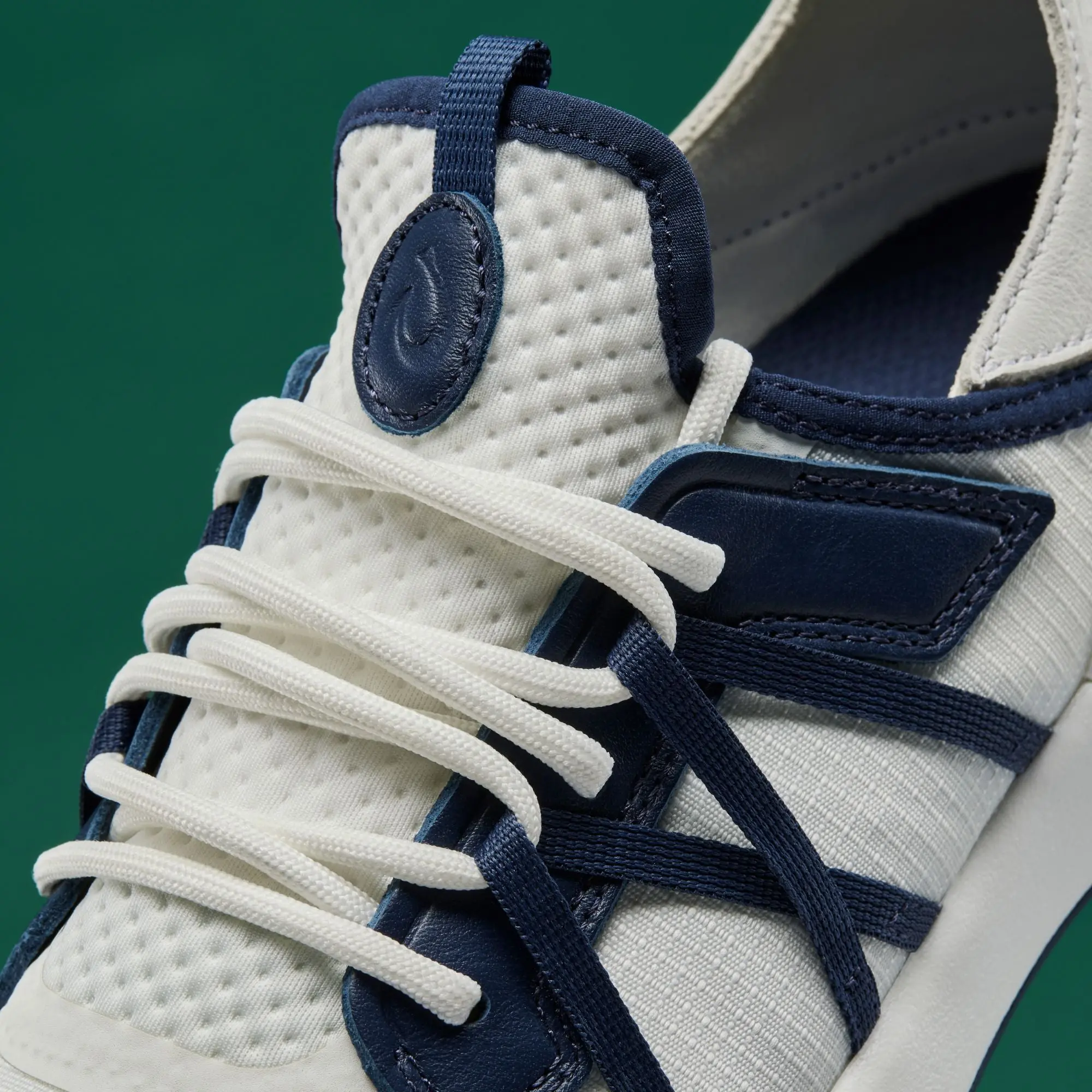 Manele Men's Breathable Golf Shoes - Bright White / Mood Indigo - Image 2