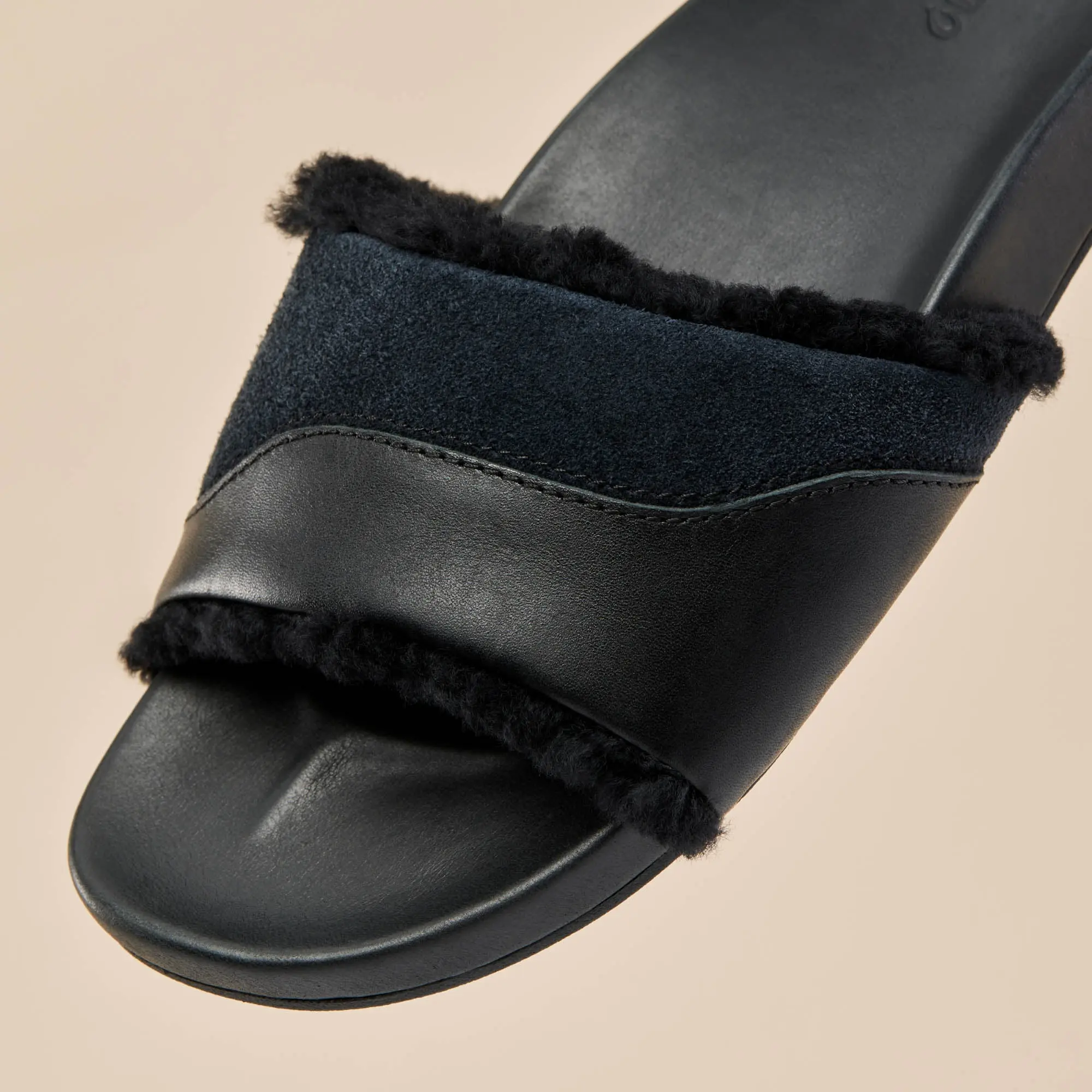 H 'ala Slide Women's Slide Slipper Sandals - Black - Image 3