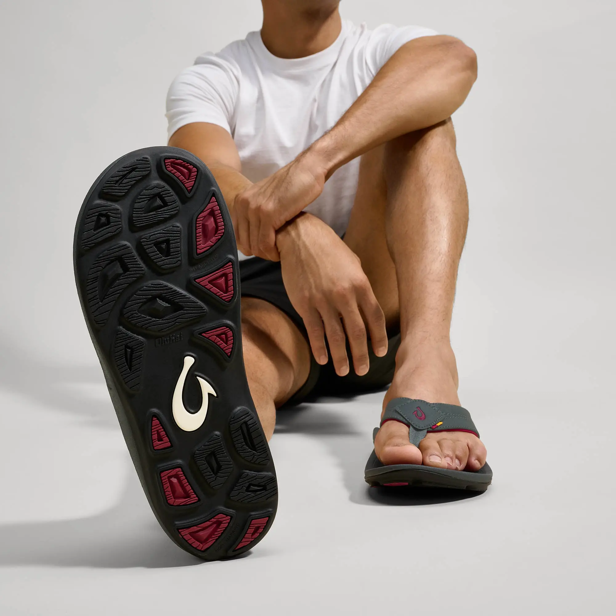 K p Men's Comfortable Beach Sandals - Dark Shadow - Image 4