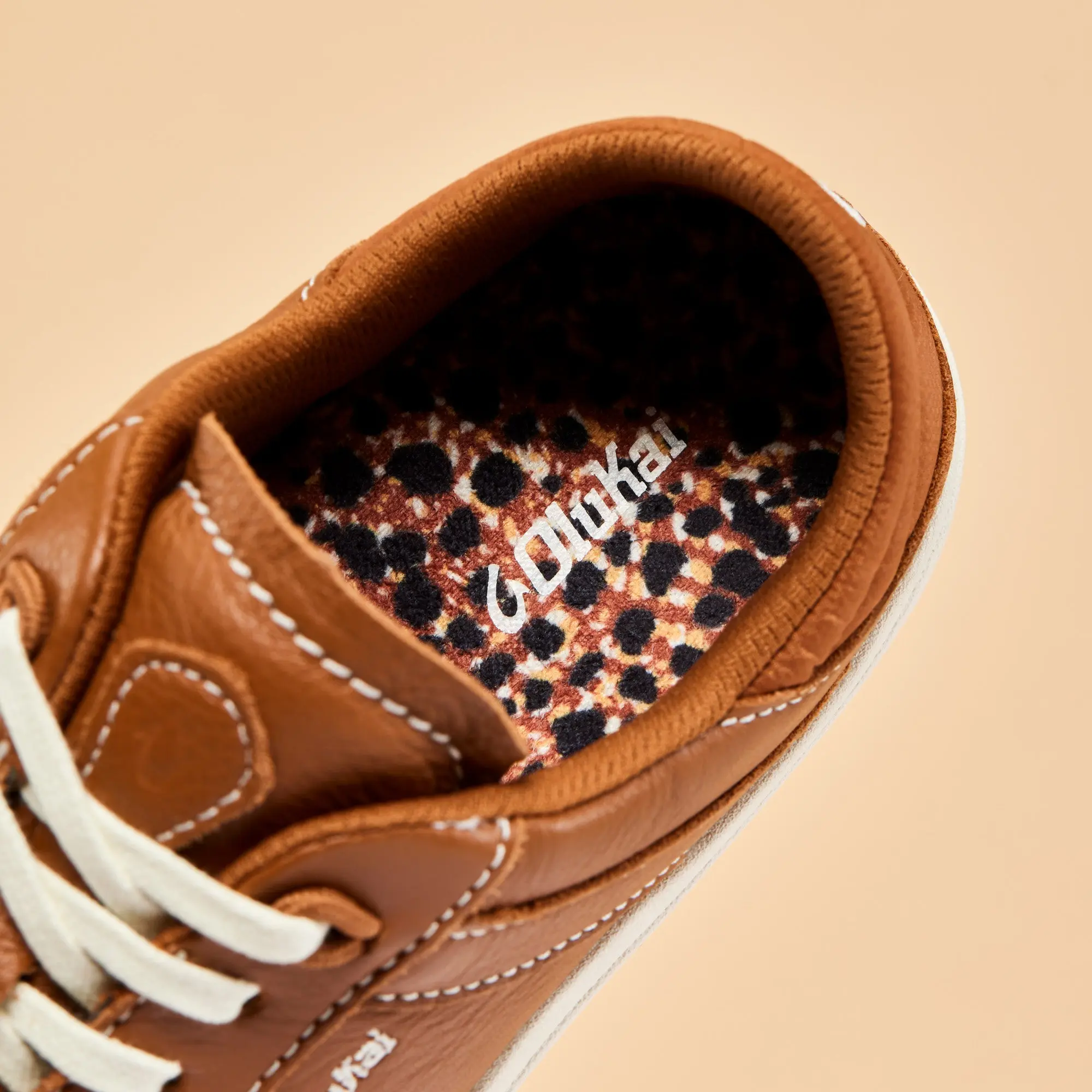 Ha 'upu Women's Leather Sneakers - Fox - Image 8