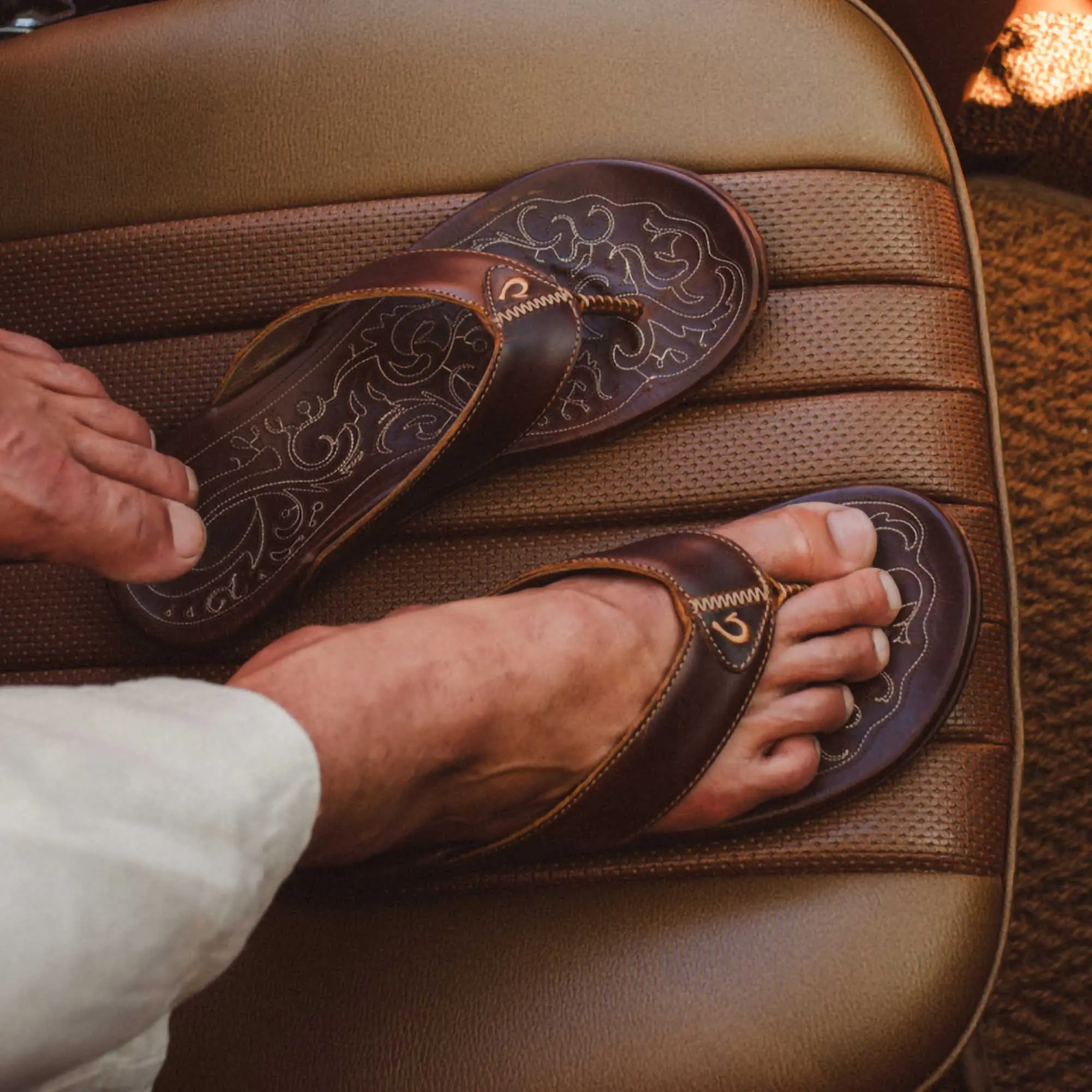Mekila Men's Full-Grain Leather Beach Sandals - Natural - Image 6
