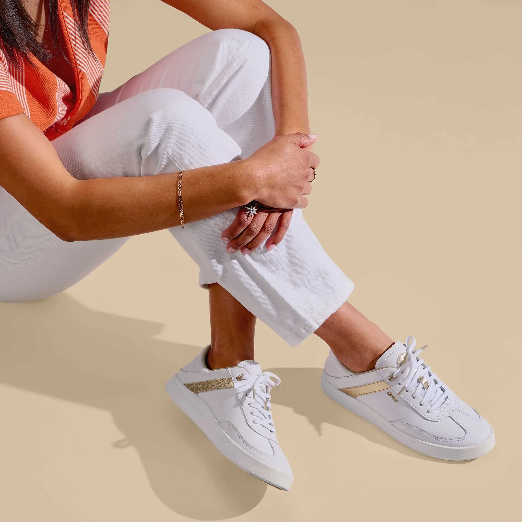 Ha 'upu Women's Leather Sneakers - White - Image 6