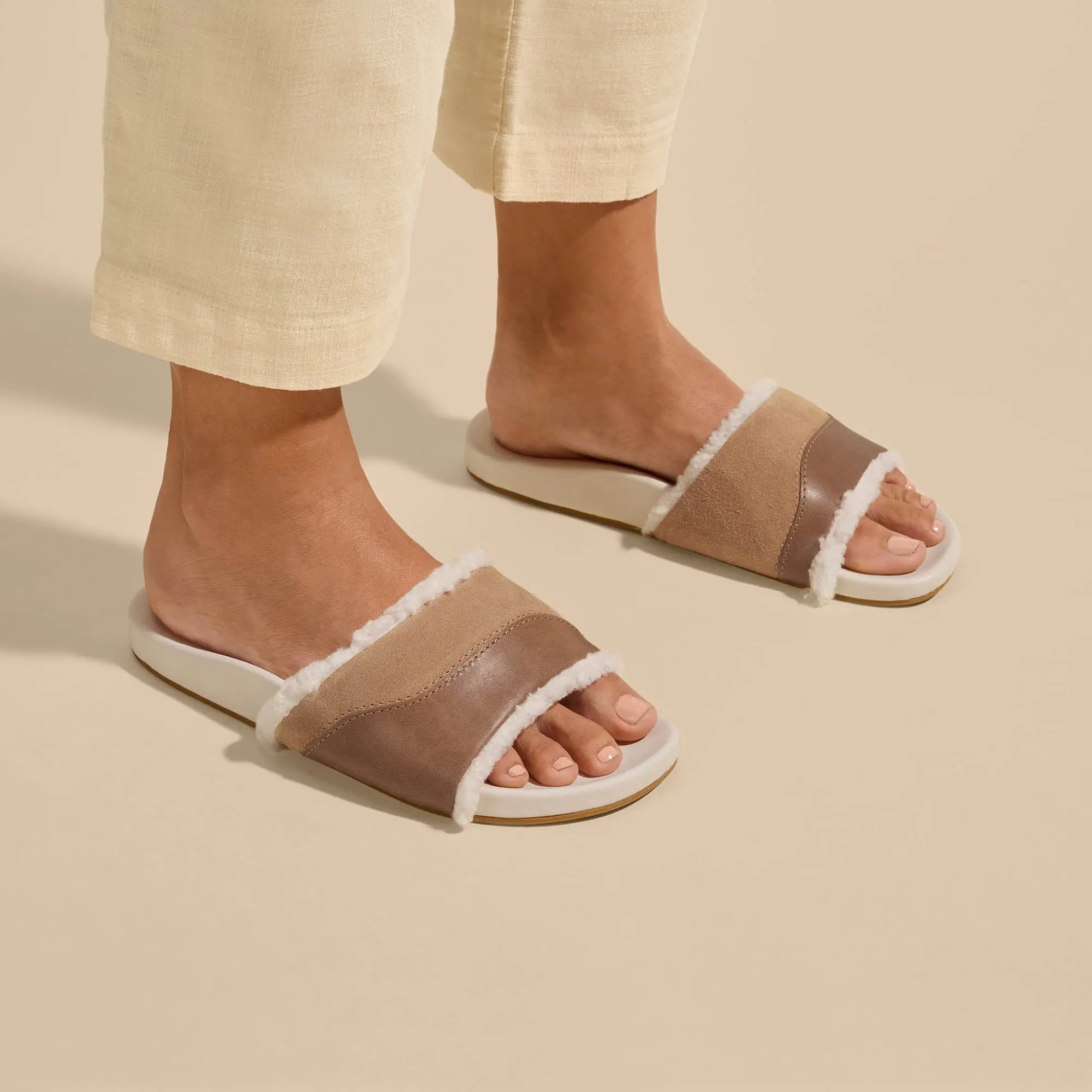 H 'ala Slide Women's Slide Slipper Sandals - Tan / Puka - Image 2