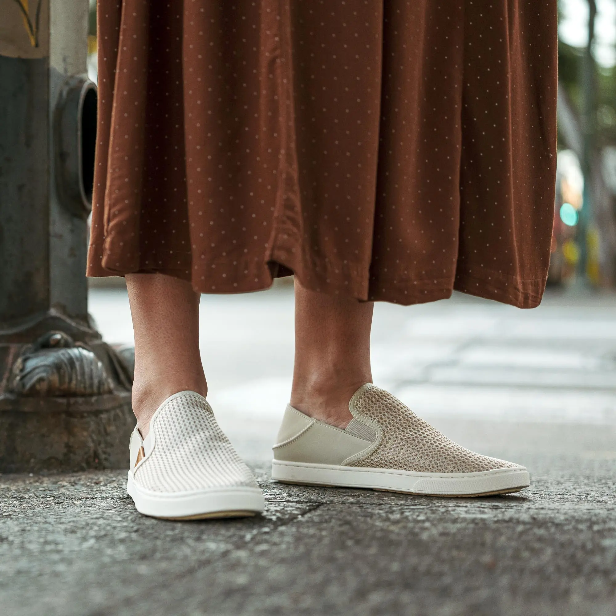 Pehuea Women's Breathable Slip-On Sneakers - Tapa - Image 7