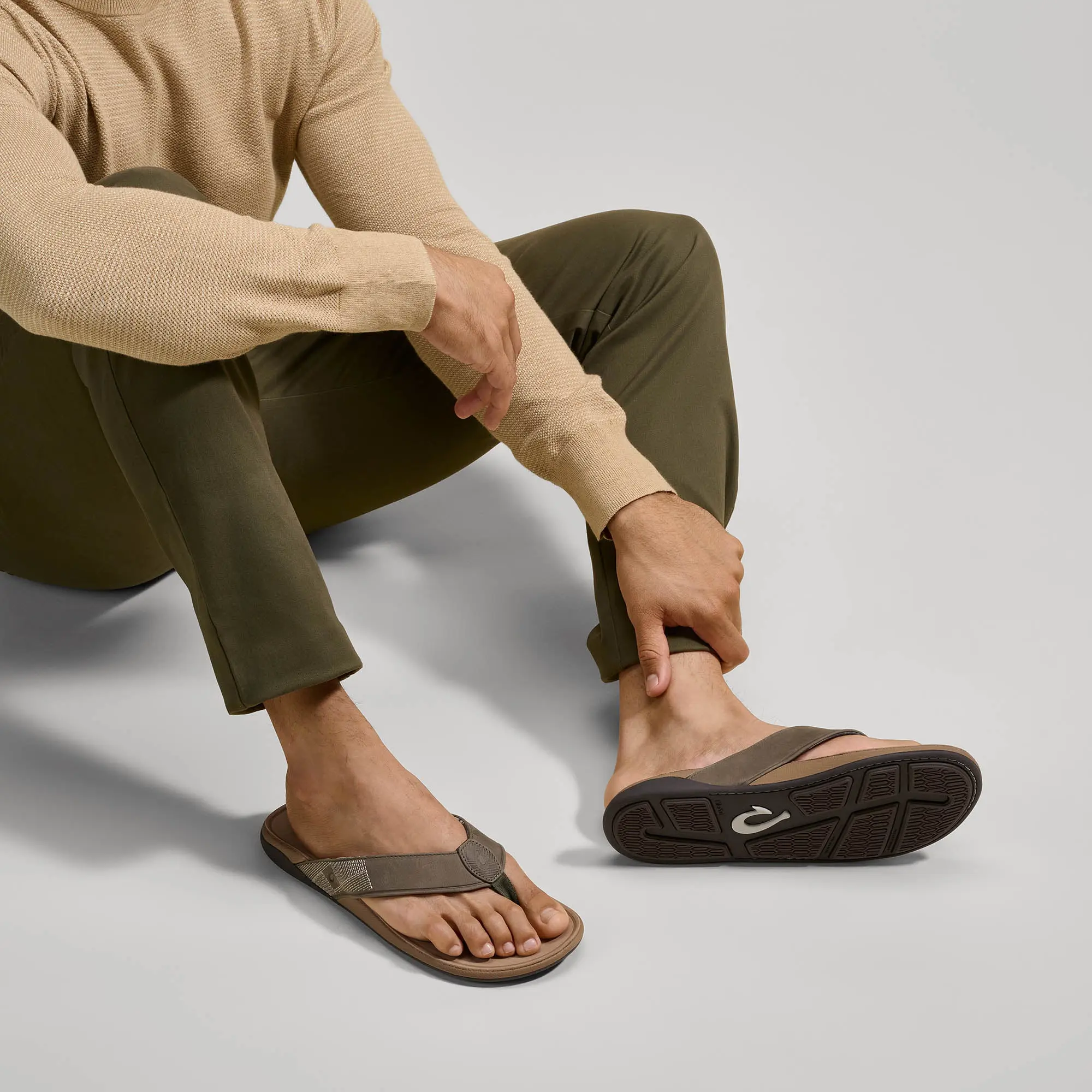 Tuahine Men's Waterproof Leather Beach Sandals - Hunter - Image 5