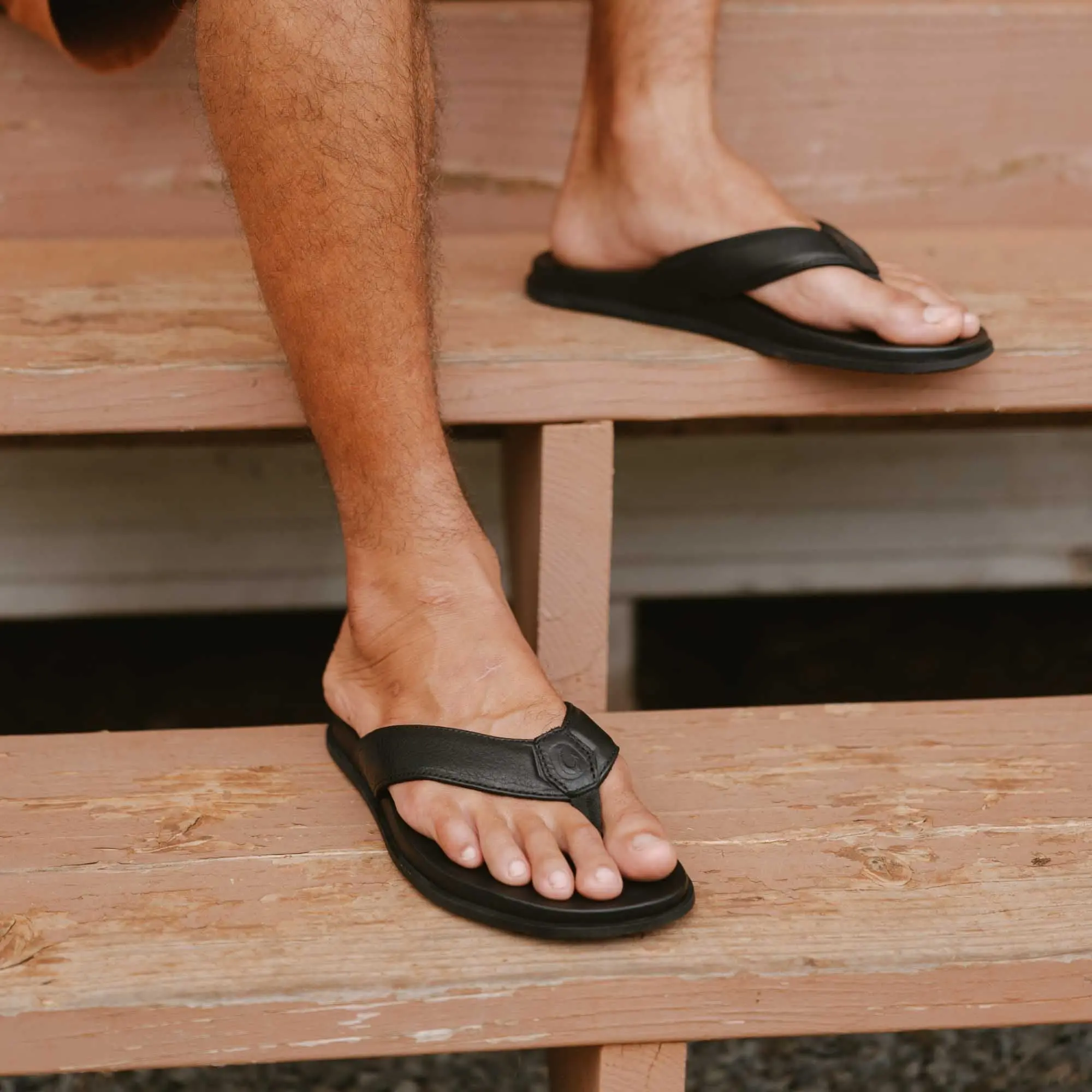 ' lali Leather Beach Sandals - Black - Image 2