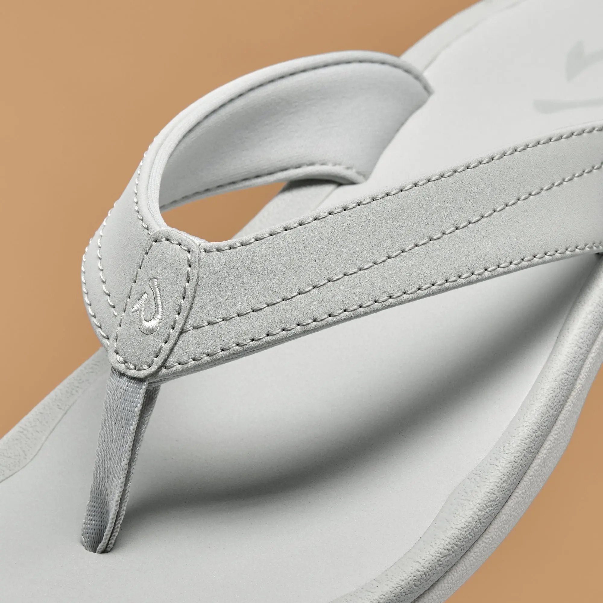 'Ohana Women's Beach Sandals - Cloud Grey - Image 2