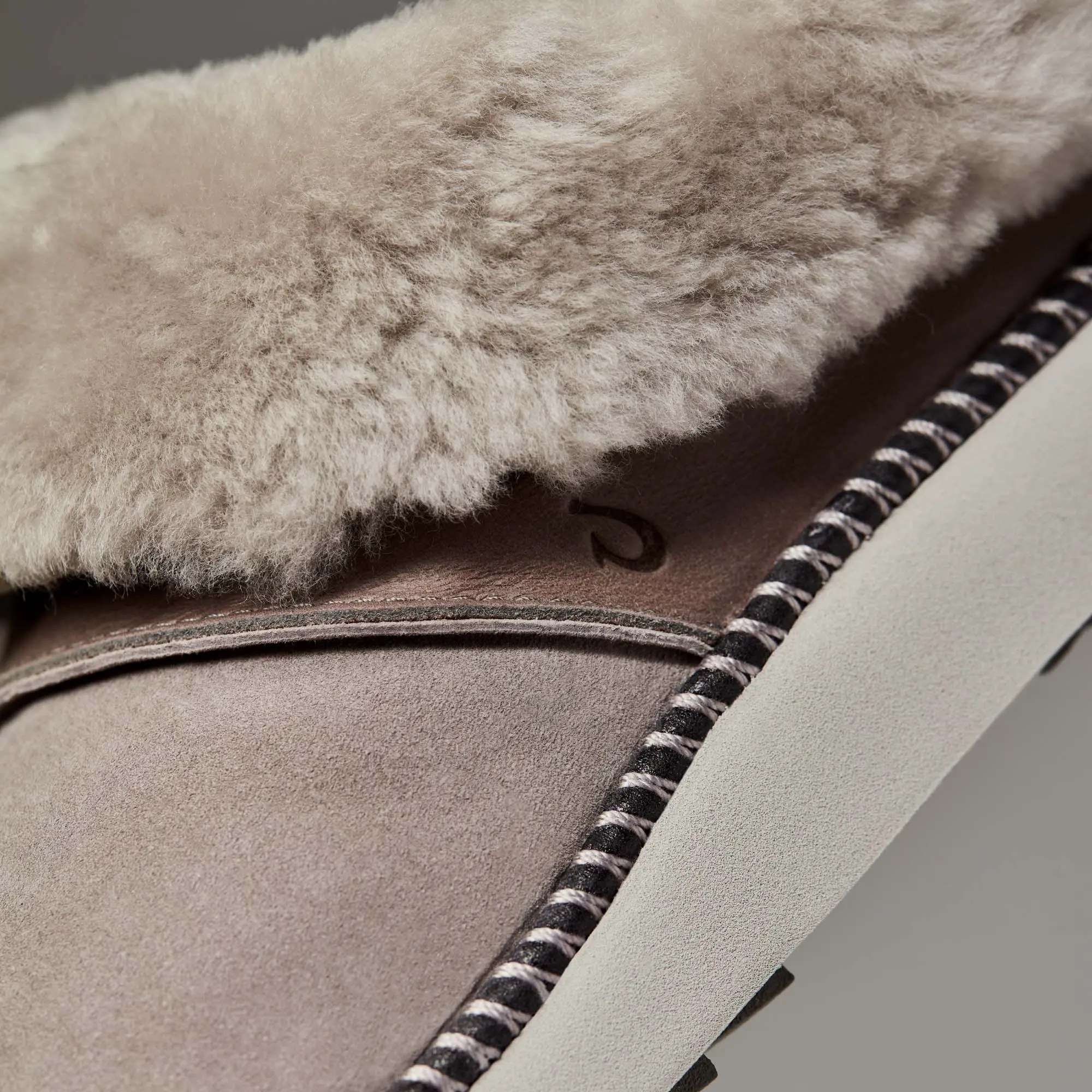 Ku'i Women's Fuzzy Slip-On Slippers - Fog - Image 6