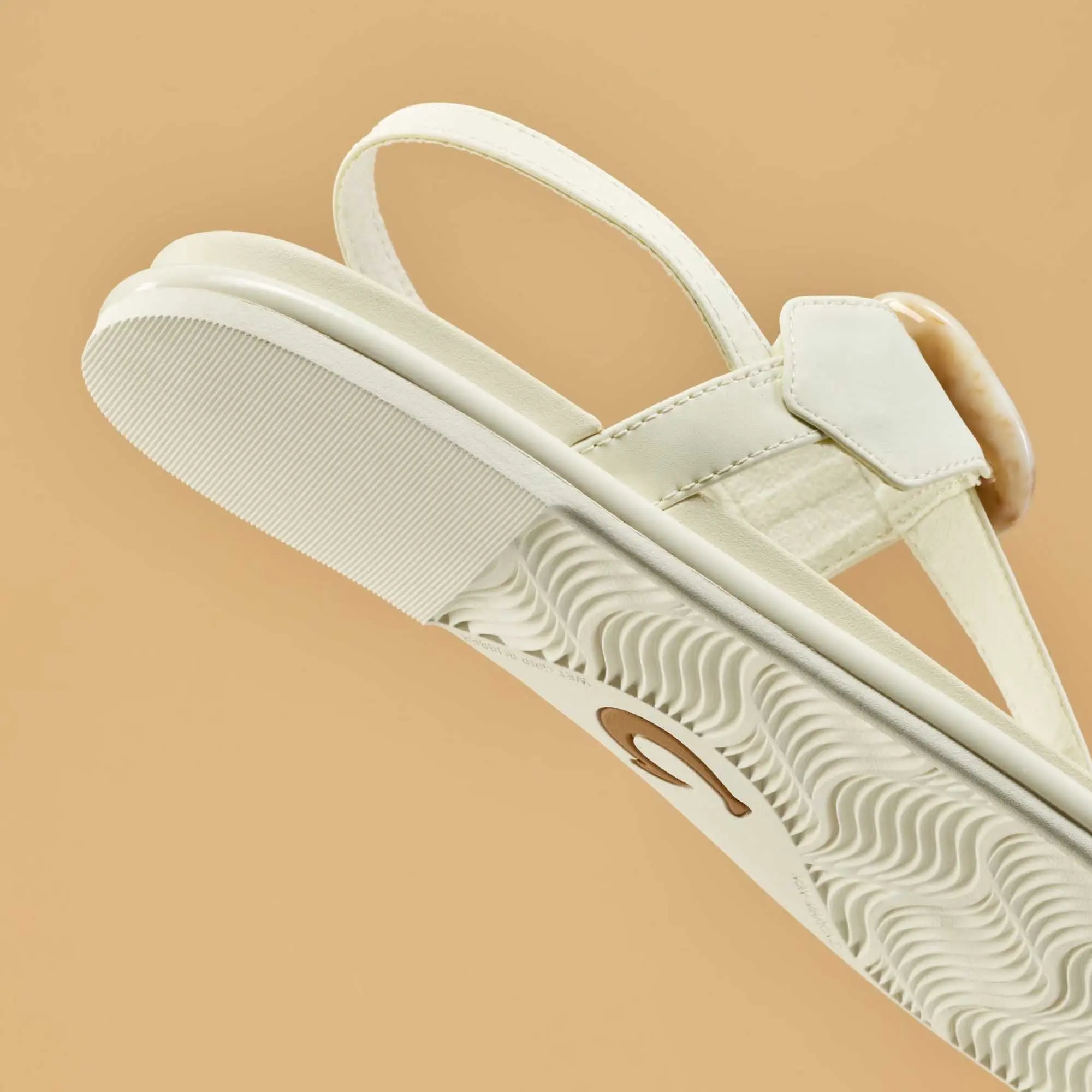 La'i T-Bar Women's Strappy Sandals - White Sand - Image 5