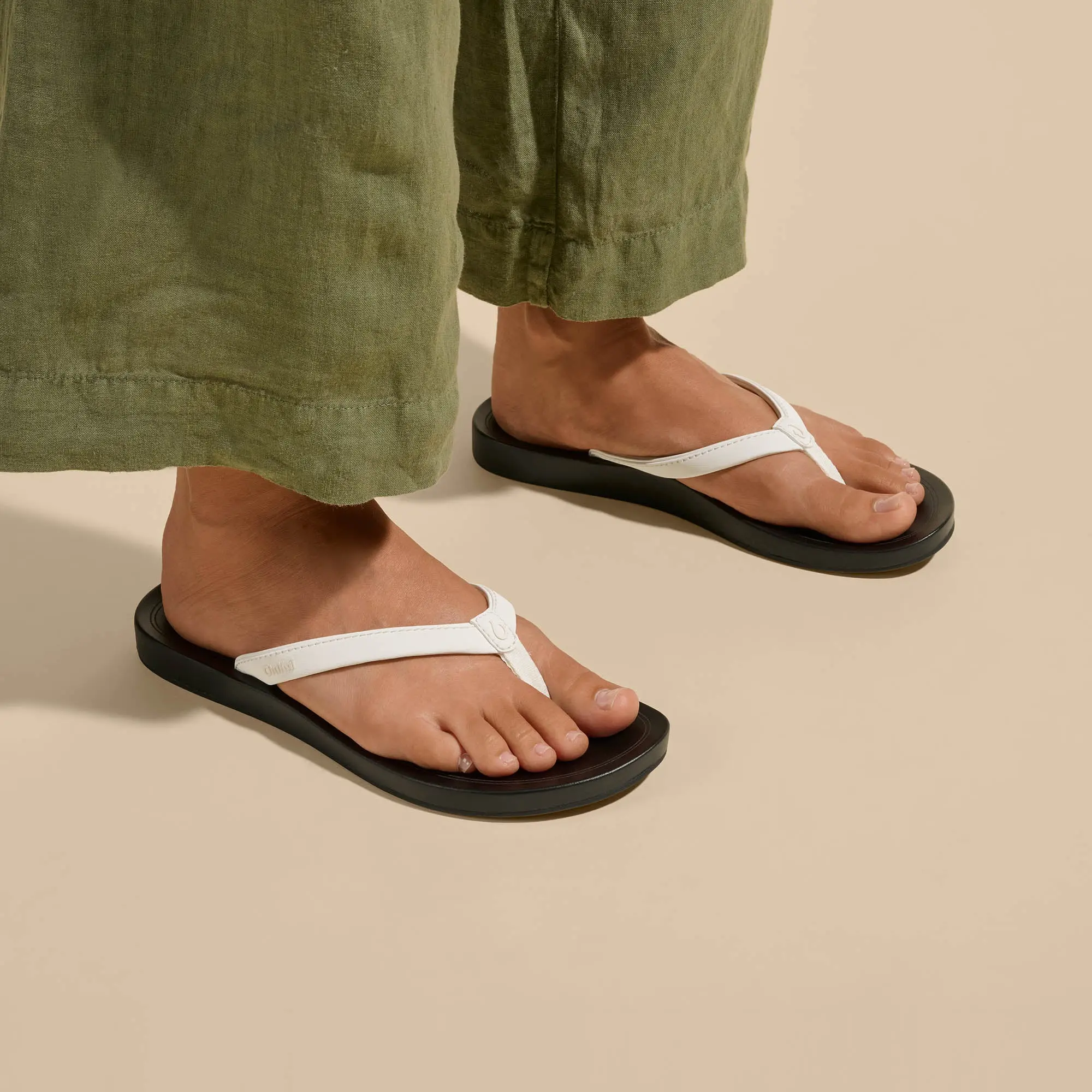 'Uiki Women's Everyday Beach Sandals - Bright White / Lava Rock - Image 3