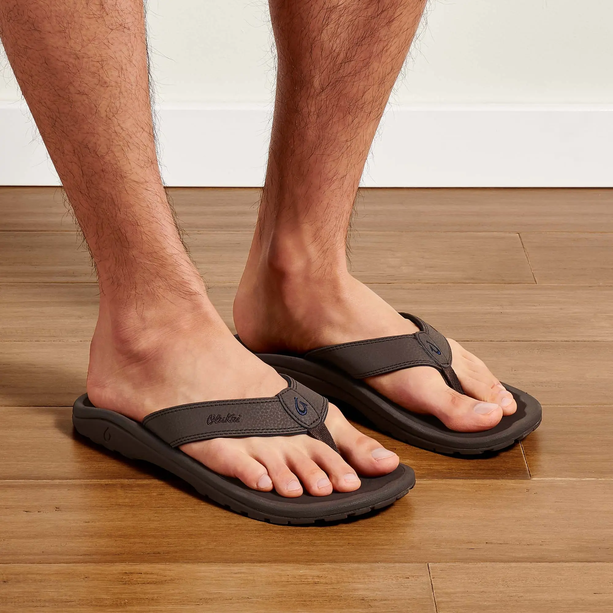 OluKai 'Ohana - Dark Wood - Image 2